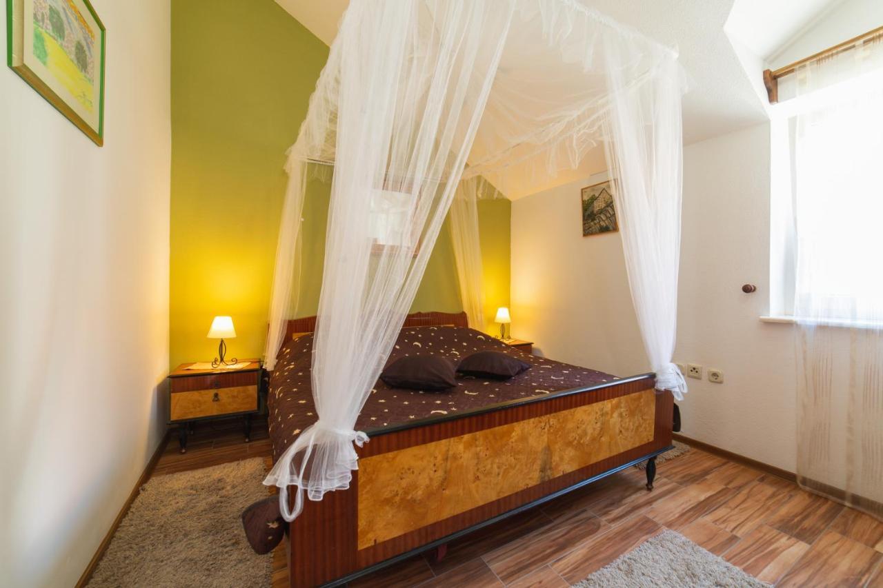 Apartments Villa Mira Kaštela 外观 照片