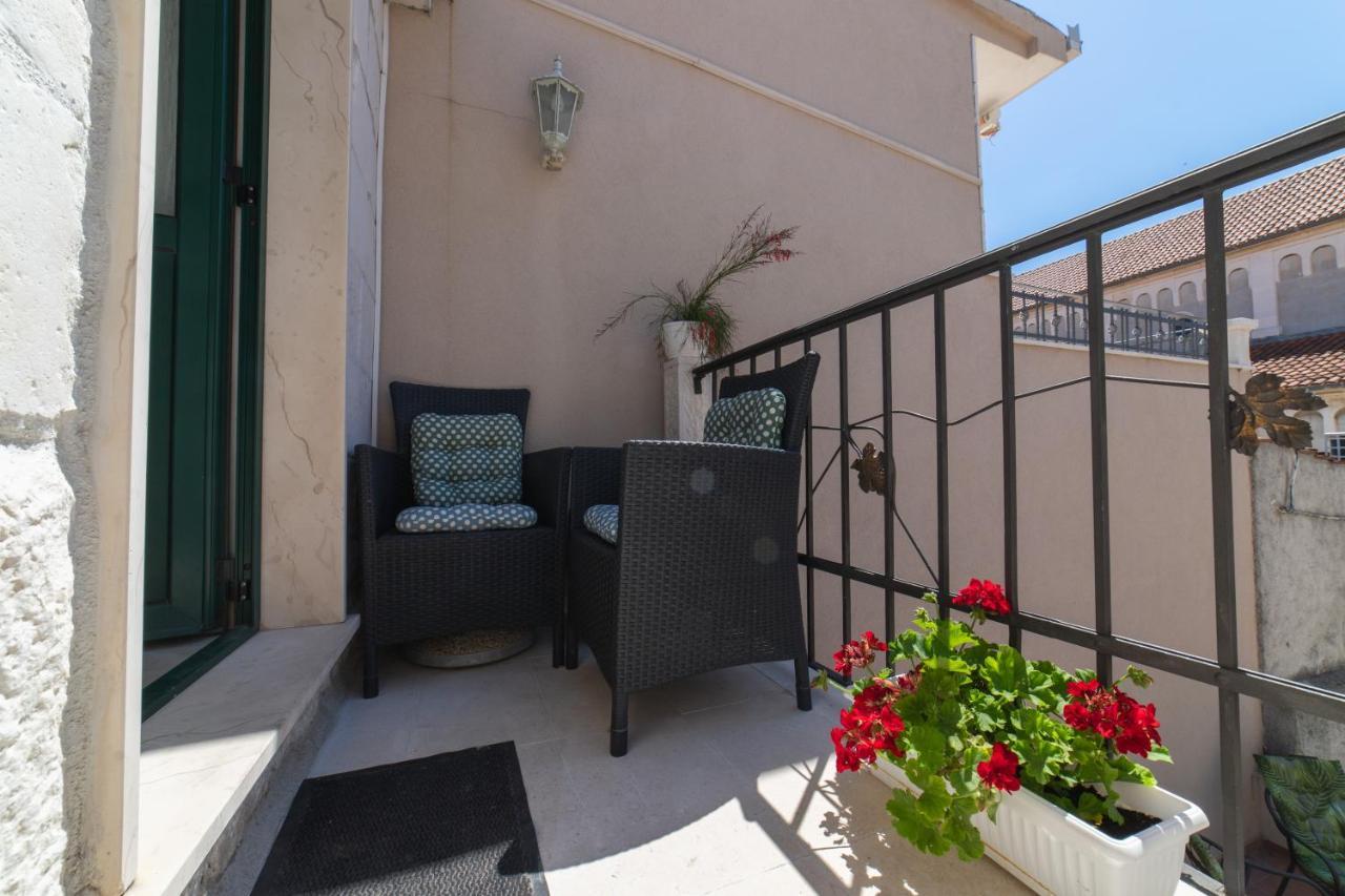 Apartments Villa Mira Kaštela 外观 照片