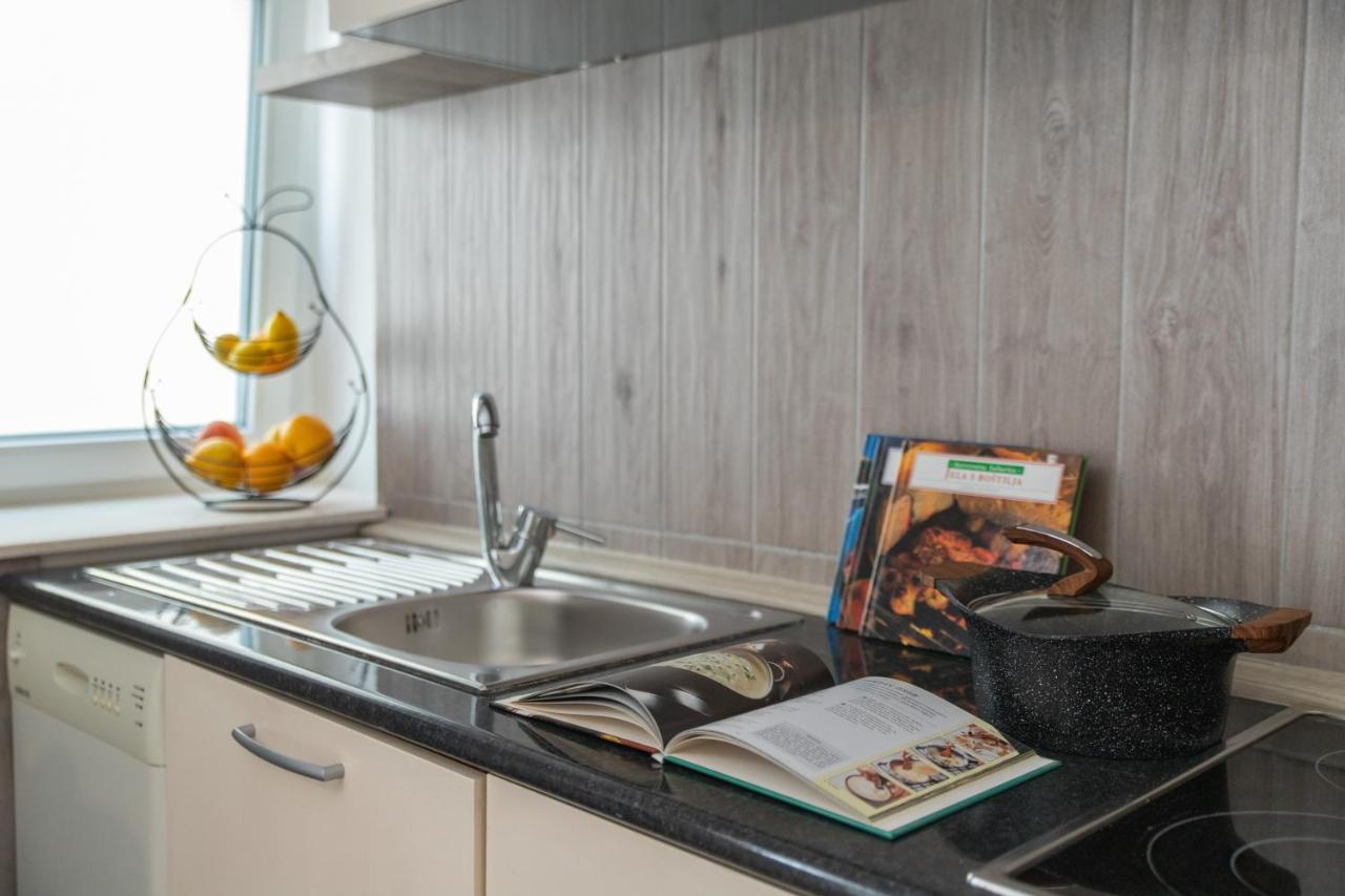 Apartments Villa Mira Kaštela 外观 照片
