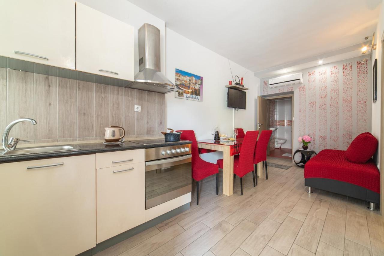 Apartments Villa Mira Kaštela 外观 照片